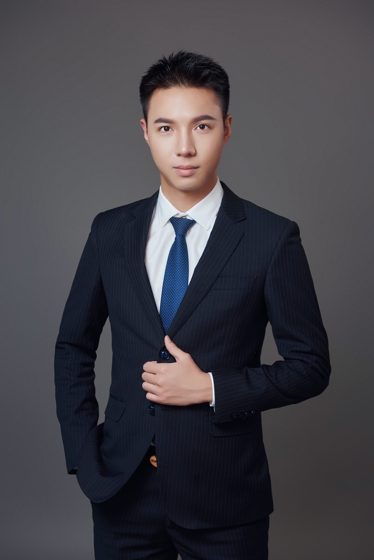 鄧浩吉